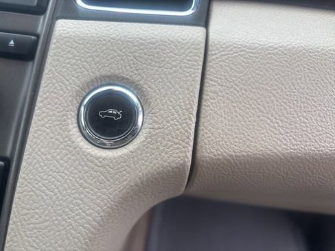 Used 2011 Ford Taurus SEL w/ 201A Rapid Spec Order Code image 13