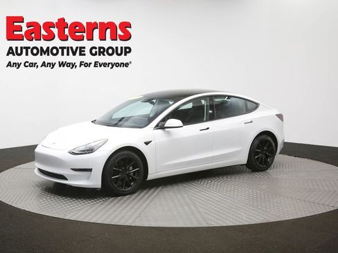 Used 2023 Tesla Model 3 Standard Range RWD image 51