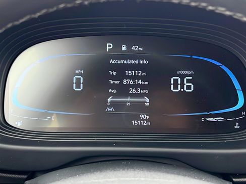 Used 2025 Hyundai Venue SEL FWD image 21