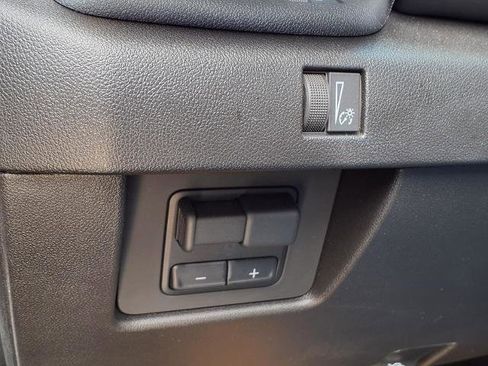 Certified 2026 GMC Canyon Elevation w/ Convenience Package image 14