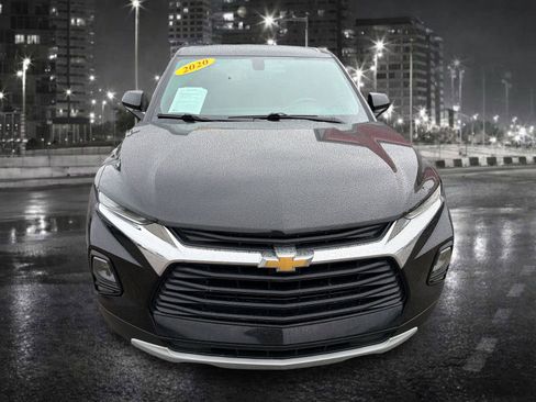Used 2020 Chevrolet Blazer LT w/ LPO, Floor Liner Package FWD image 9