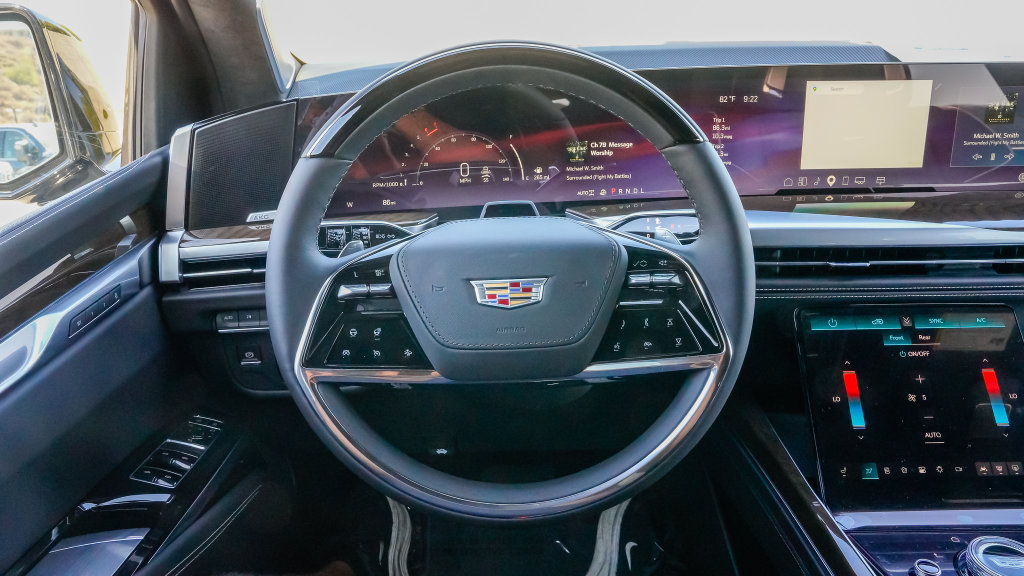 New 2026 Cadillac Escalade ESV Platinum Sport AWD/4WD image 18