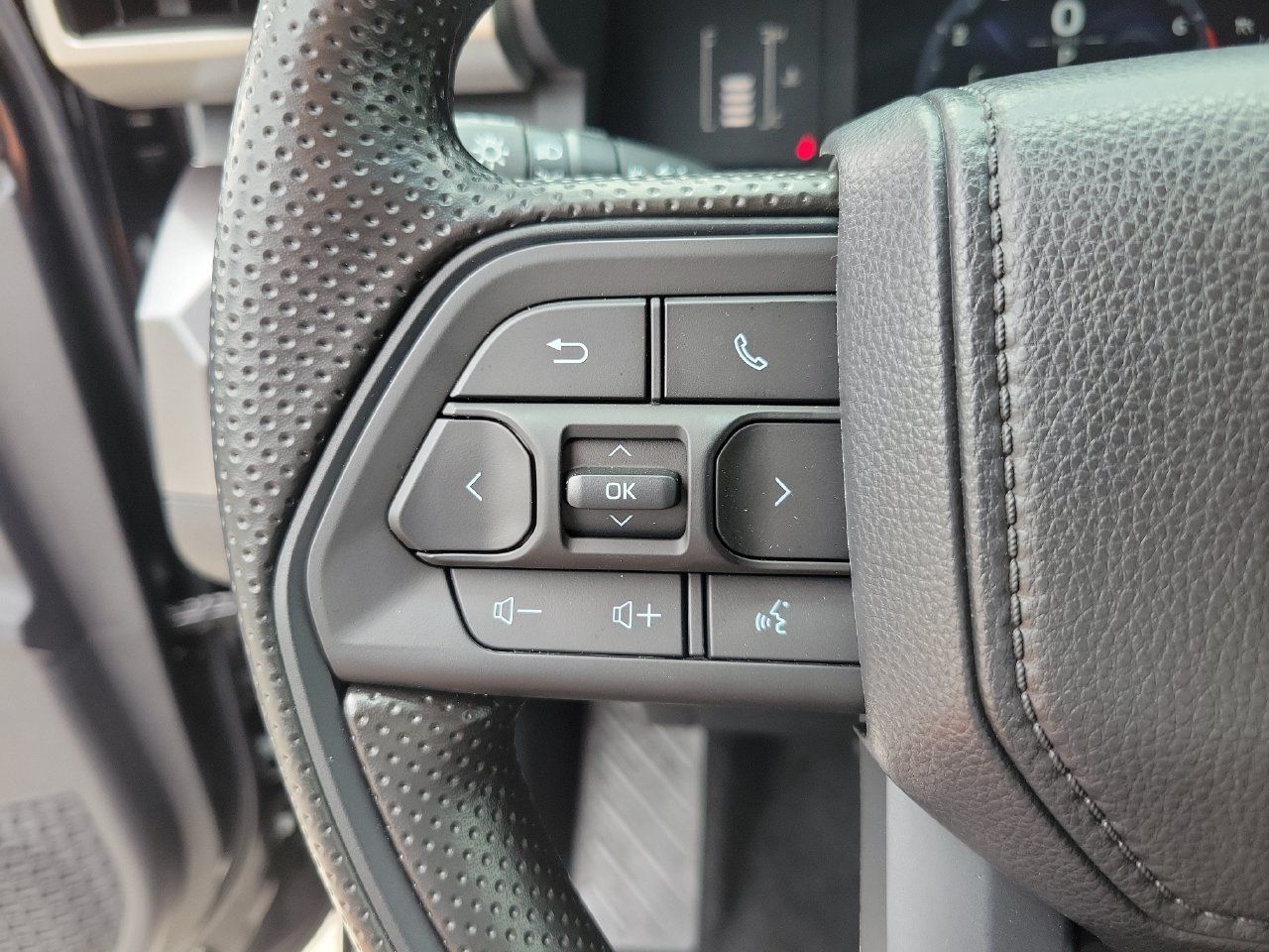 Used 2026 Toyota Tacoma SR5 AWD/4WD image 19
