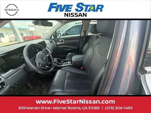 Used 2023 Kia Sorento SX AWD/4WD image 10