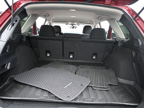 Used 2018 Subaru Outback 2.5i Premium image 19