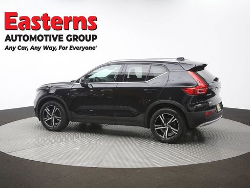Used 2024 Volvo XC40 B5 Core AWD/4WD image 62
