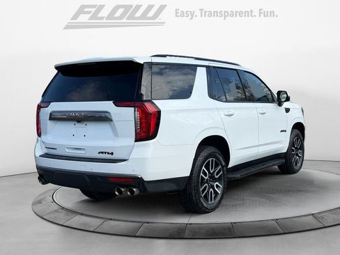 Used 2024 GMC Yukon AT4 w/ Technology Package image 9