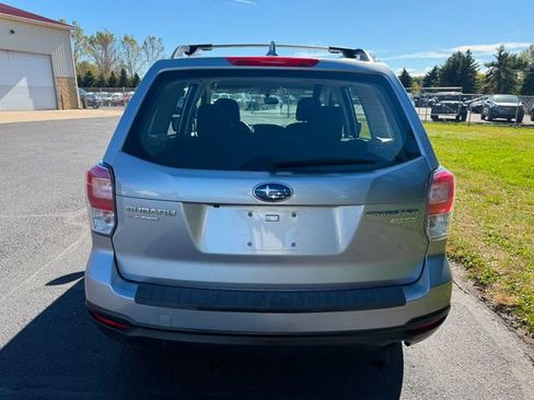Used 2017 Subaru Forester 2.5i w/ Alloy Wheel Package image 2