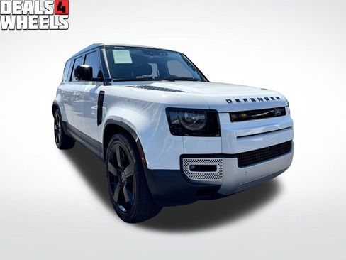 Used 2020 Land Rover Defender 110 HSE AWD/4WD image 2