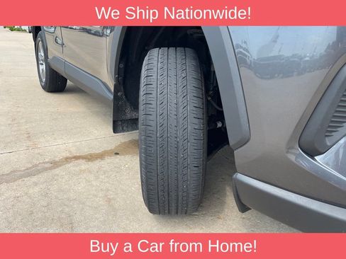 Used 2022 Toyota RAV4 XLE w/ Convenience Package AWD/4WD image 17