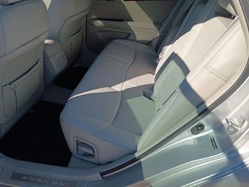 Used 2011 Toyota Avalon Limited image 20