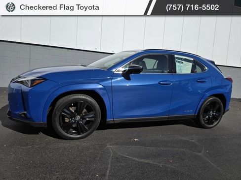 Used 2021 Lexus UX 250h w/ Premium Package image 2