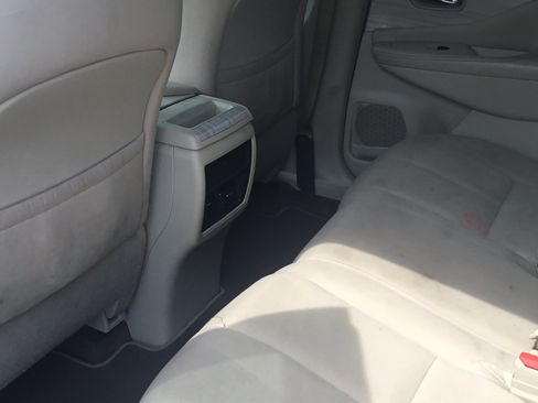 Used 2017 Nissan Murano S w/ Navigation Package FWD image 21