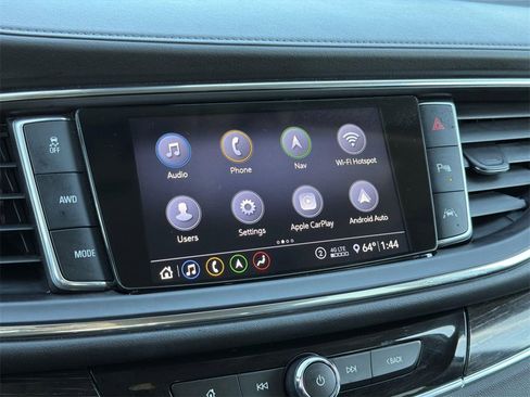 Used 2021 Buick Enclave Avenir w/ Avenir Technology Package image 17