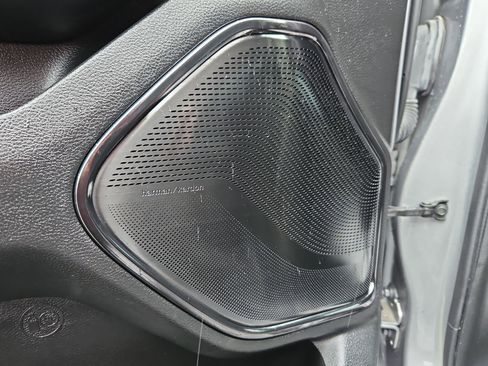 Used 2022 RAM 1500 Limited w/ Night Edition image 11