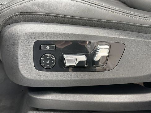 New 2026 BMW X5 xDrive50e w/ M Sport Package AWD/4WD image 20