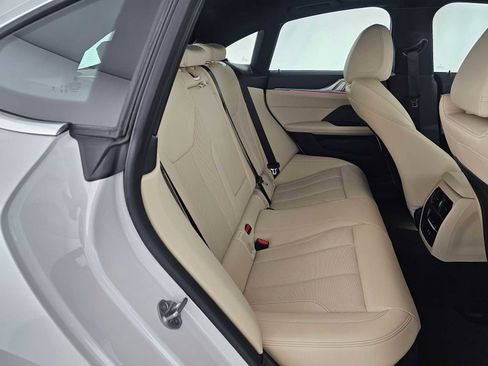 Used 2024 BMW i4 eDrive40 w/ Convenience Package image 12