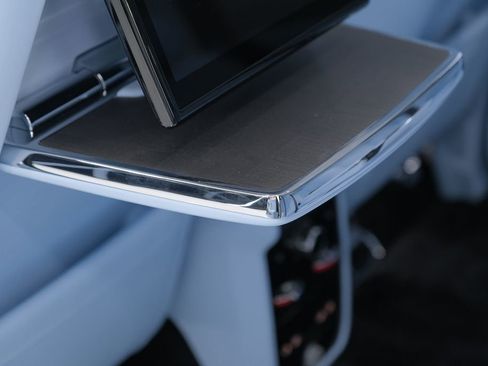 Used 2026 Rolls-Royce Cullinan image 60