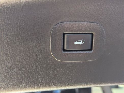Used 2023 INFINITI QX80 Luxe w/ Cargo Package AWD/4WD image 24
