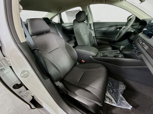 New 2026 Honda Accord LX image 32