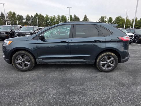Used 2023 Ford Edge SEL w/ Sport Appearance Package image 2