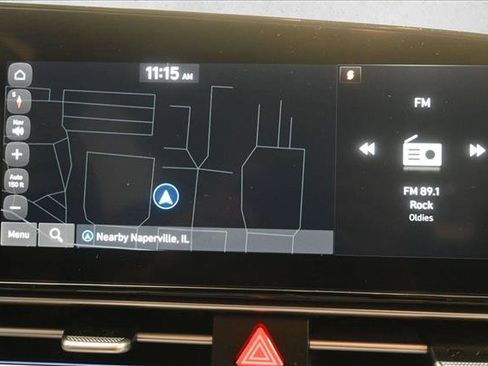 Used 2024 Hyundai Elantra SEL FWD image 12