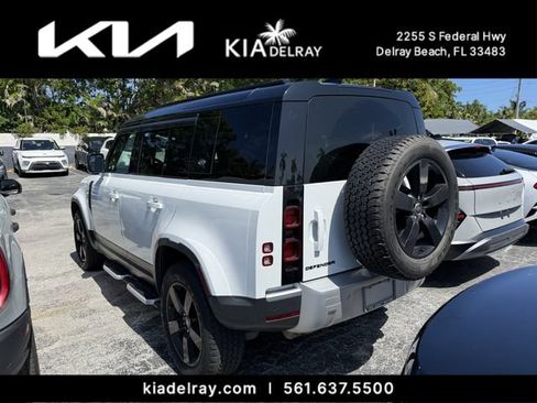 Used 2022 Land Rover Defender 110 S AWD/4WD image 3