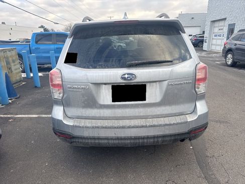 Used 2018 Subaru Forester 2.5i Premium w/ All-Weather Package image 6