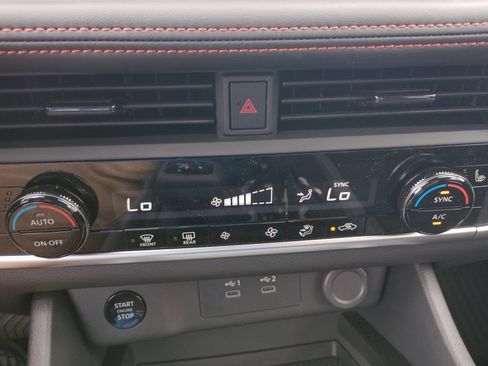 New 2026 Nissan Rogue SV AWD/4WD image 19