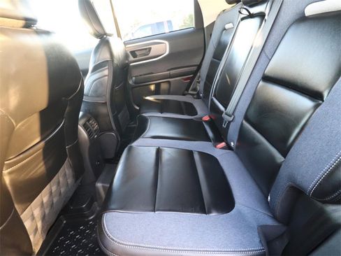 Certified 2025 Ford Bronco Sport Outer Banks w/ Outer Banks Tech Package+ image 8