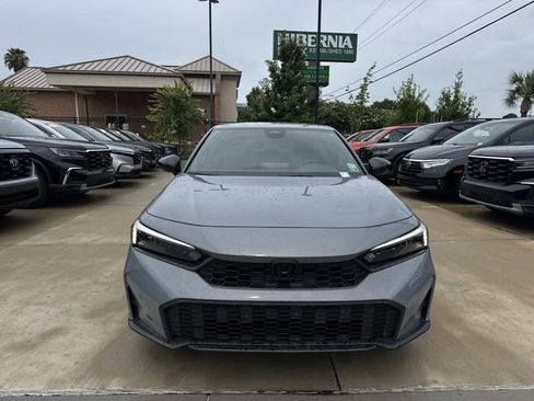 Used 2025 Honda Civic Sport image 2