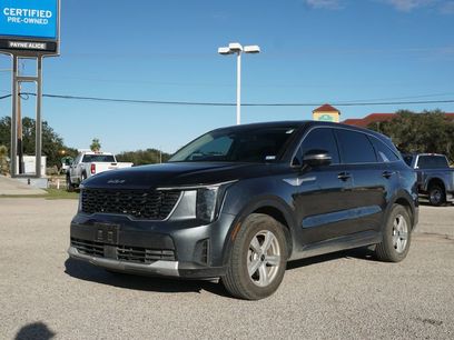 Used 2024 Kia Sorento LX