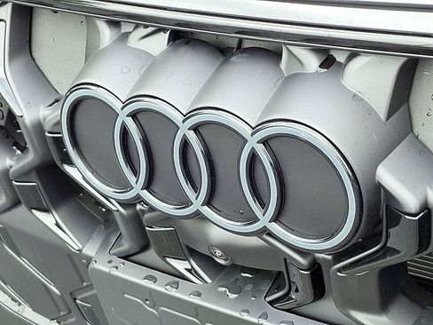 Used 2026 Audi SQ5 Premium Plus AWD/4WD image 23
