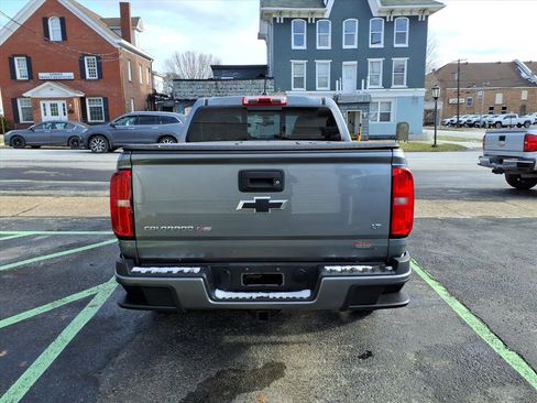 Used 2018 Chevrolet Colorado LT w/ LT Convenience Package image 6