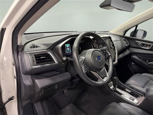 Used 2023 Subaru Ascent Limited image 10