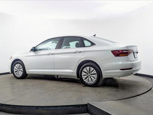 Used 2019 Volkswagen Jetta S w/ Driver Assistance Package image 6