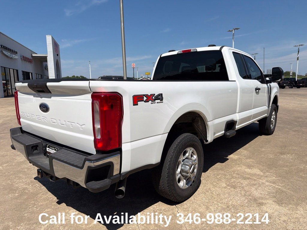 Used 2025 Ford F250 XLT AWD/4WD image 6