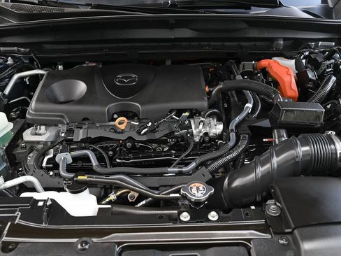 Used 2025 MAZDA CX-50 AWD 2.5 Hybrid w/ Weather Package image 11