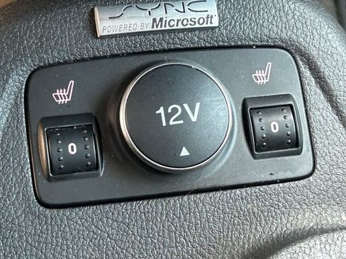 Used 2015 Ford Transit Connect Titanium FWD image 15