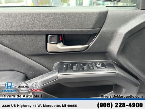 Used 2024 Toyota Tacoma TRD Off-Road AWD/4WD image 23