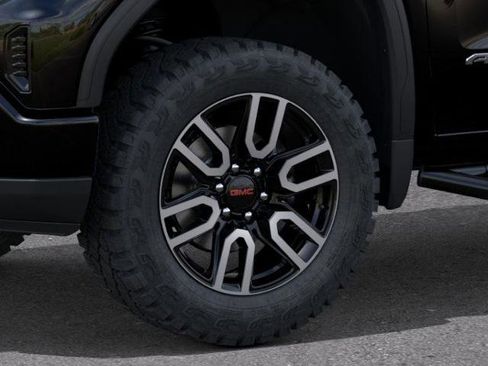 New 2026 GMC Sierra 1500 AT4 AWD/4WD image 9