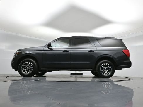 Certified 2024 Ford Expedition Max XLT image 51