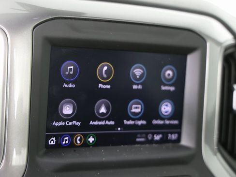 Used 2025 Chevrolet Silverado 1500 Custom image 17