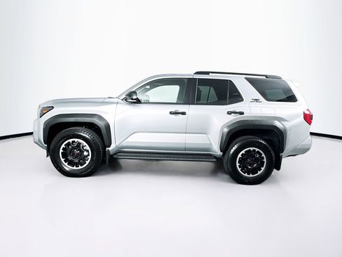 Used 2025 Toyota 4Runner TRD Off-Road image 6