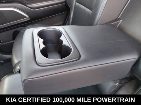Certified 2024 Kia Telluride LX FWD image 27