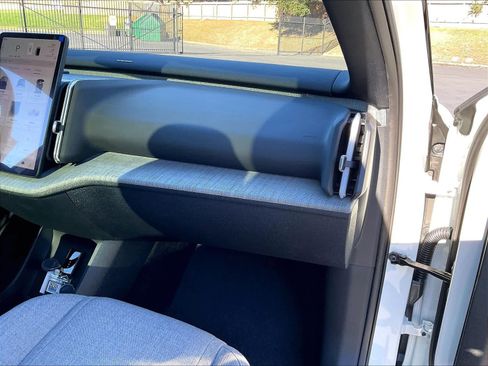 New 2026 Volvo EX30 Ultra w/ Climate Package image 28