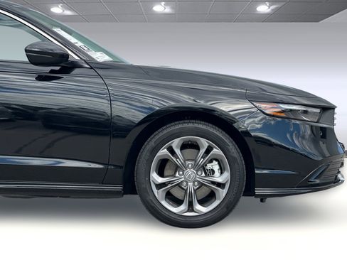 Used 2023 Honda Accord EX-L image 33