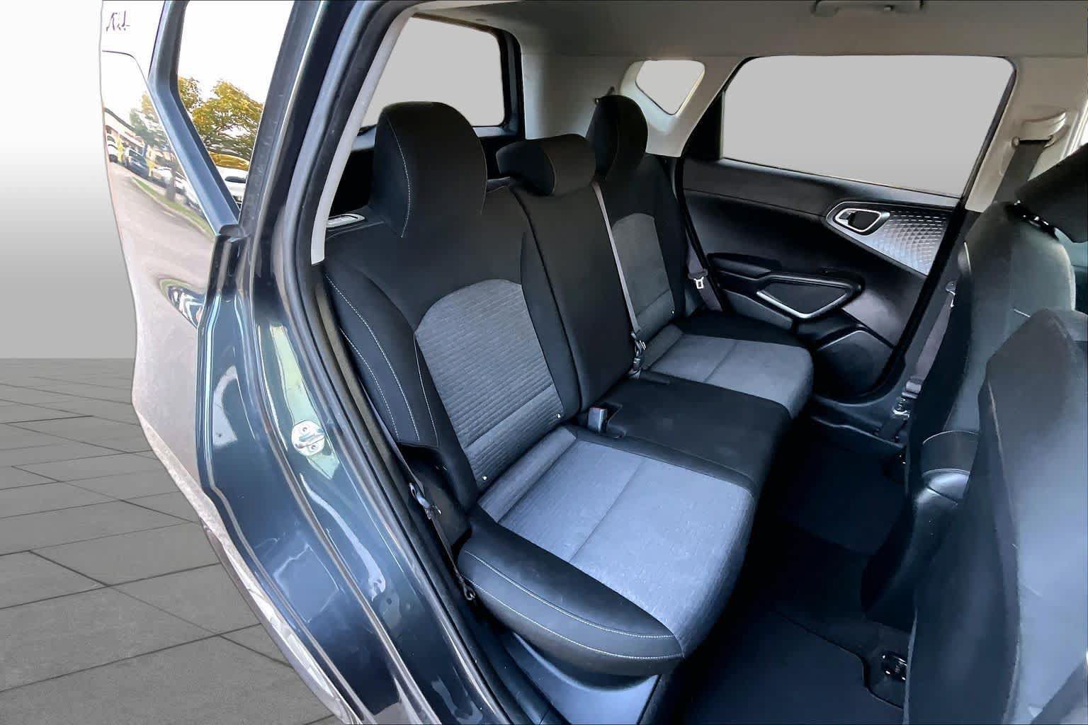 Used 2021 Kia Soul S FWD image 20