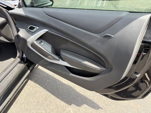 Used 2023 Chevrolet Camaro SS image 11