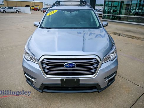 Used 2022 Subaru Ascent Limited w/ Technology Package AWD/4WD image 2